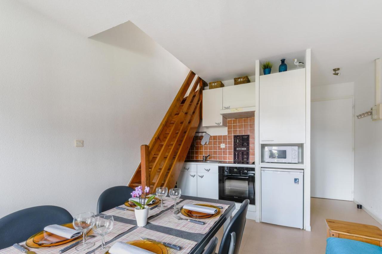 Le Voilier Apartamento Courseulles-sur-Mer Exterior foto